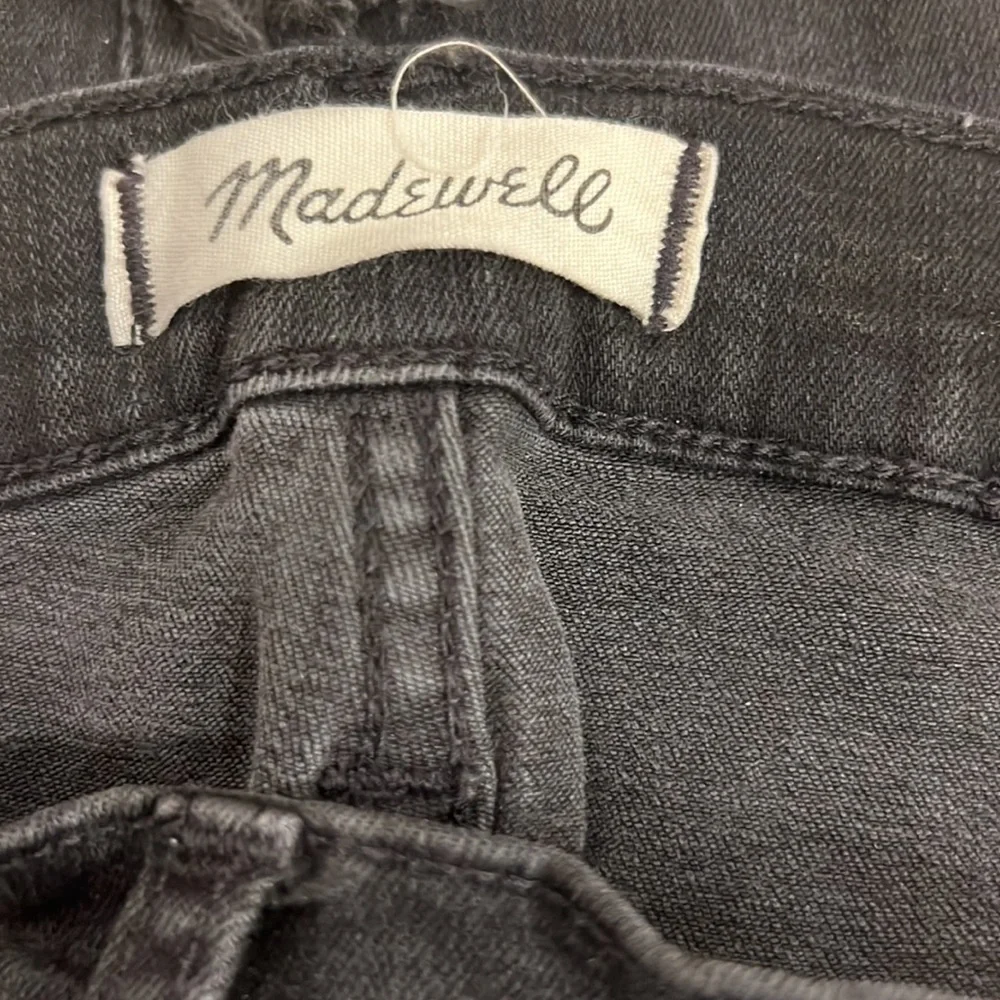 Madewell 10” High Rise Skinny jeans - Picture 2 of 3